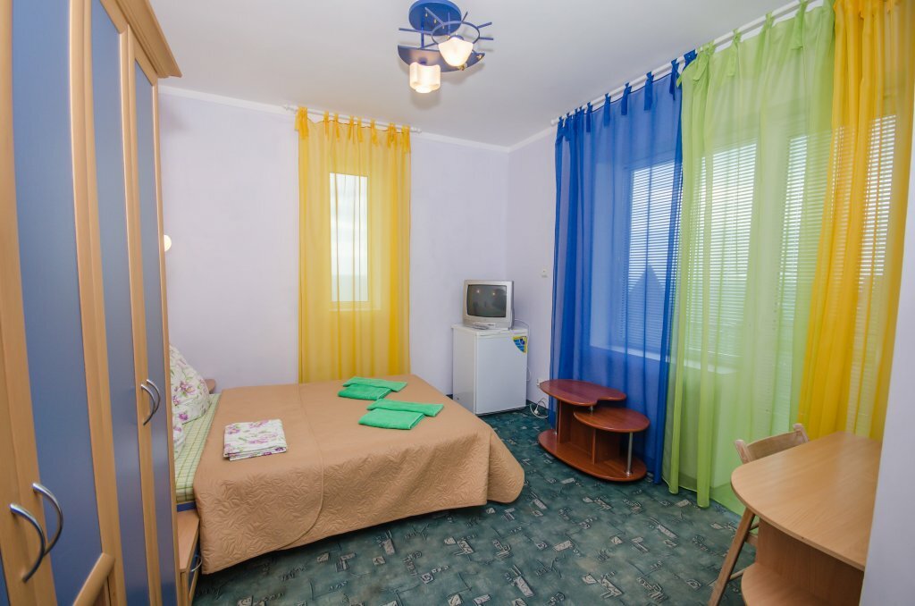 Гостиница Седьмое Небо Утес-74