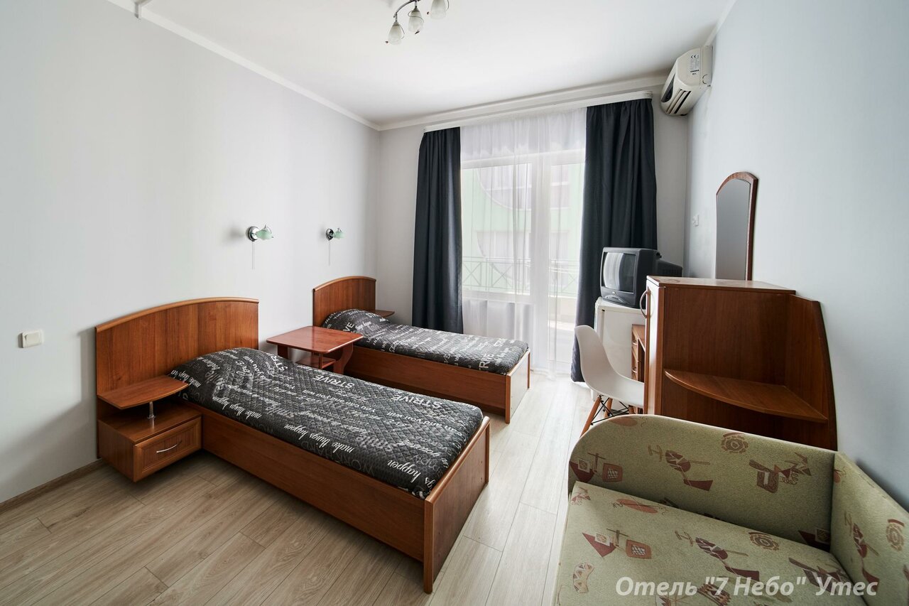 Гостиница Седьмое Небо Утес-146