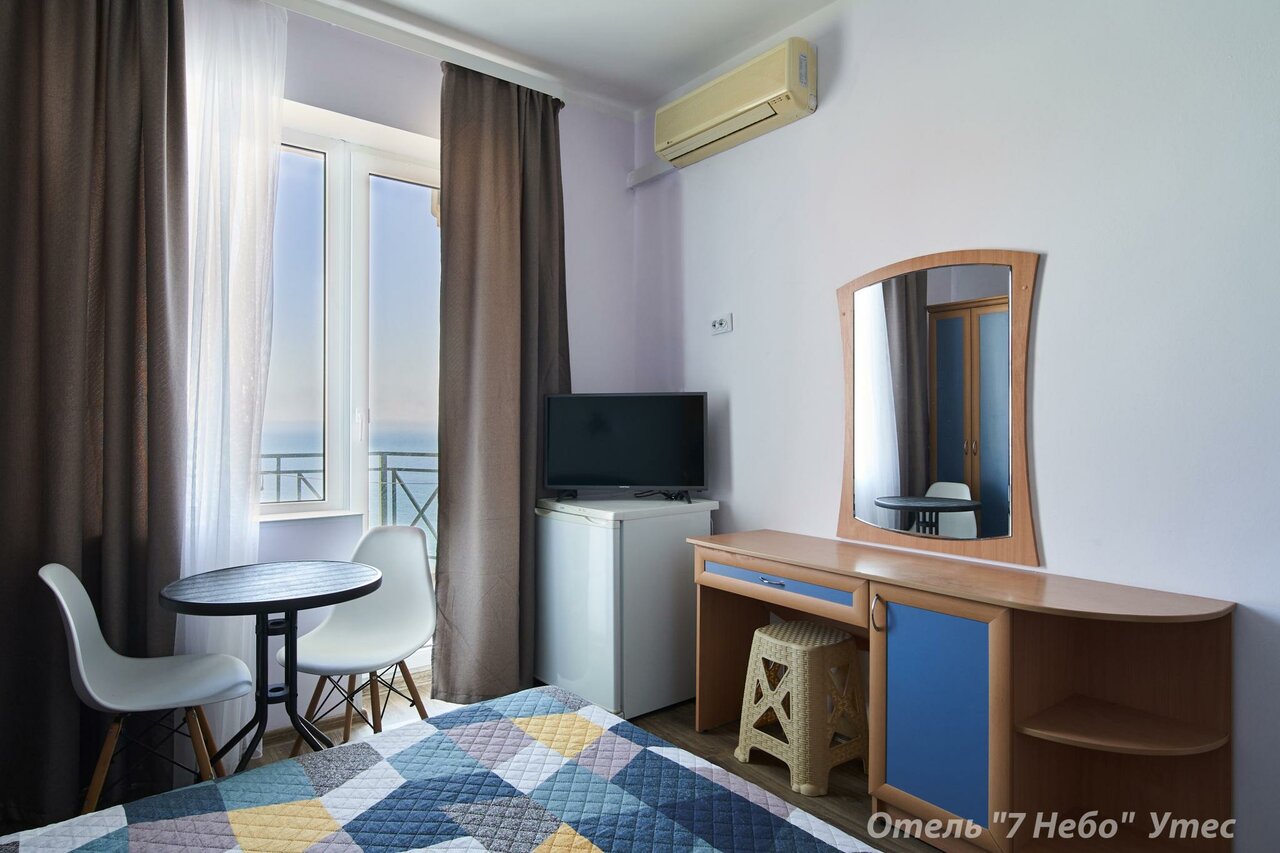 Гостиница Седьмое Небо Утес-37