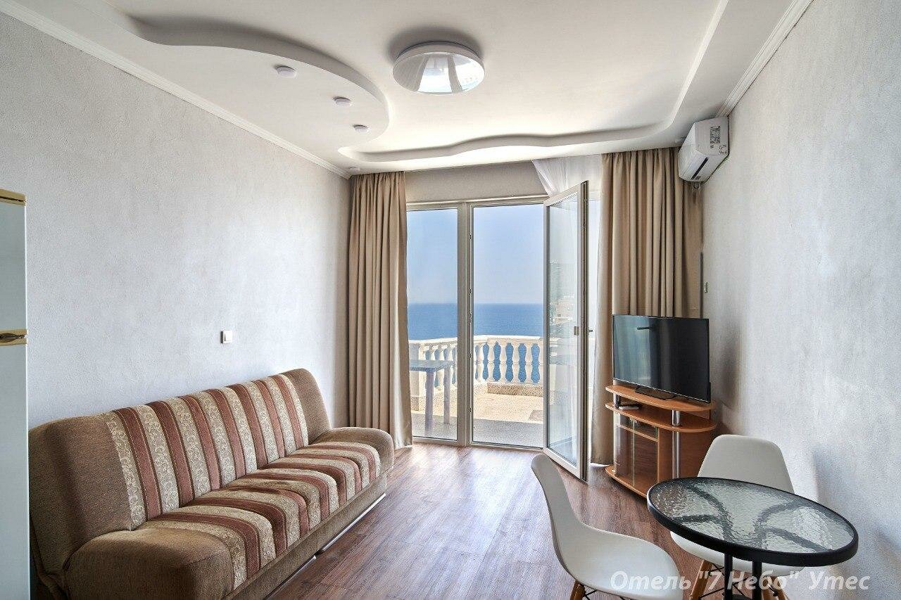 Гостиница Седьмое Небо Утес-42