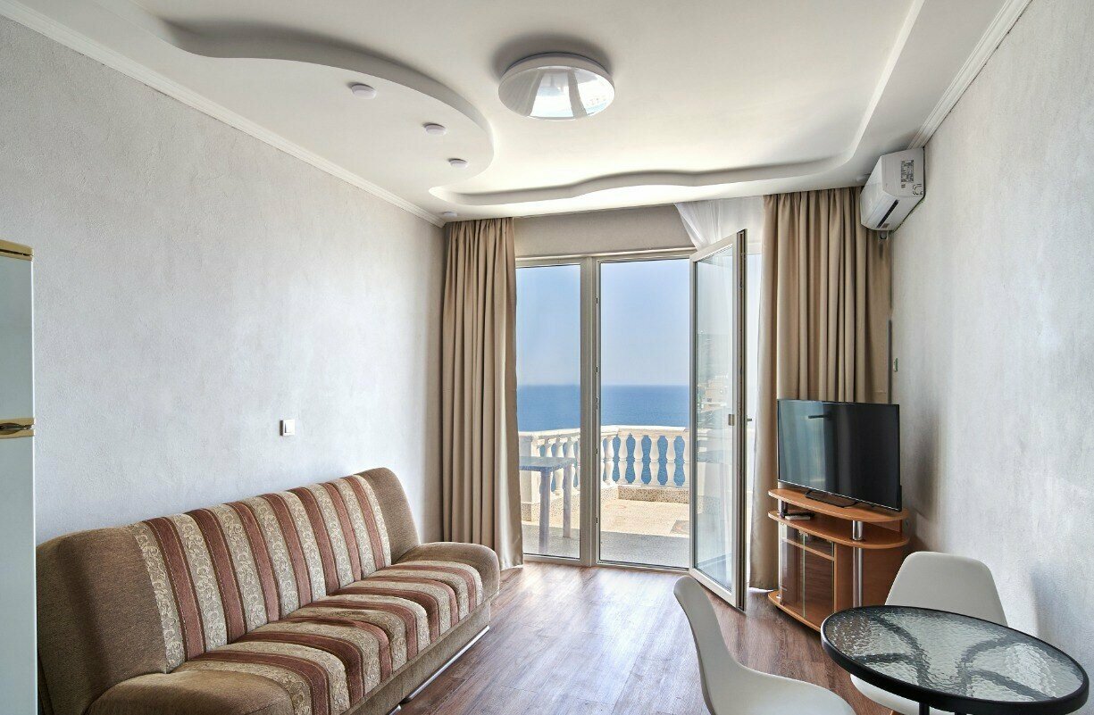 Гостиница Седьмое Небо Утес-84