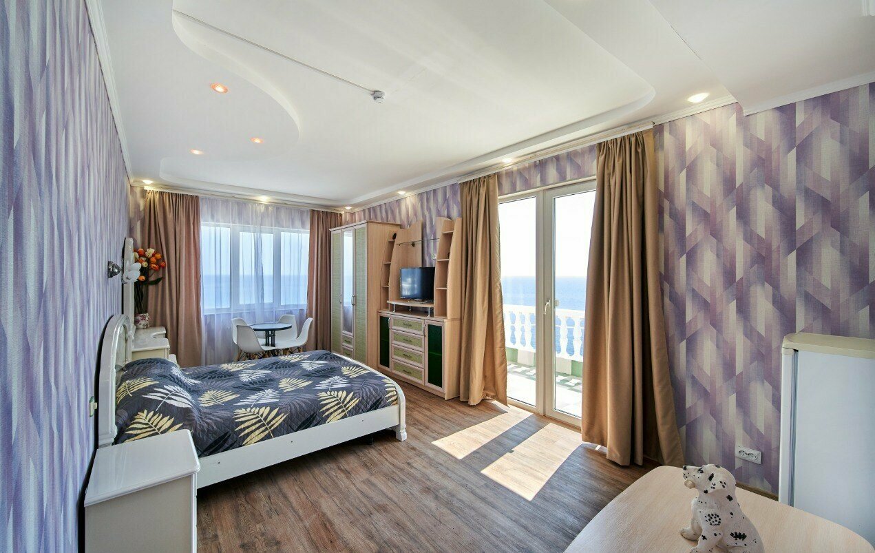 Гостиница Седьмое Небо Утес-90