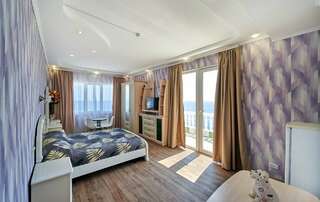 Гостиница Седьмое Небо Утес Полулюкс с видом на море-2