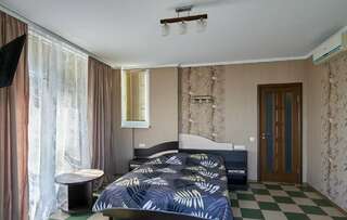 Гостиница Седьмое Небо Утес Двухместный номер с 1 кроватью и террасой-2