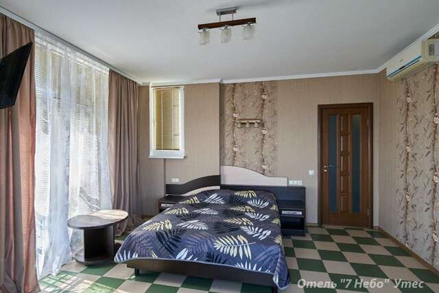 Гостиница Седьмое Небо Утес-78