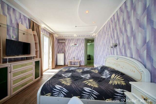 Гостиница Седьмое Небо Утес-136