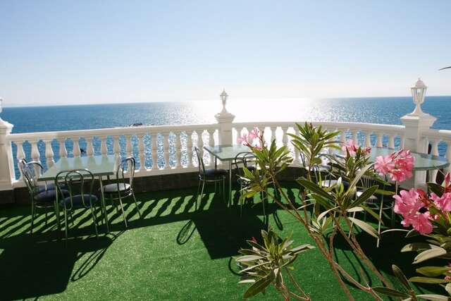 Гостиница Седьмое Небо Утес-49