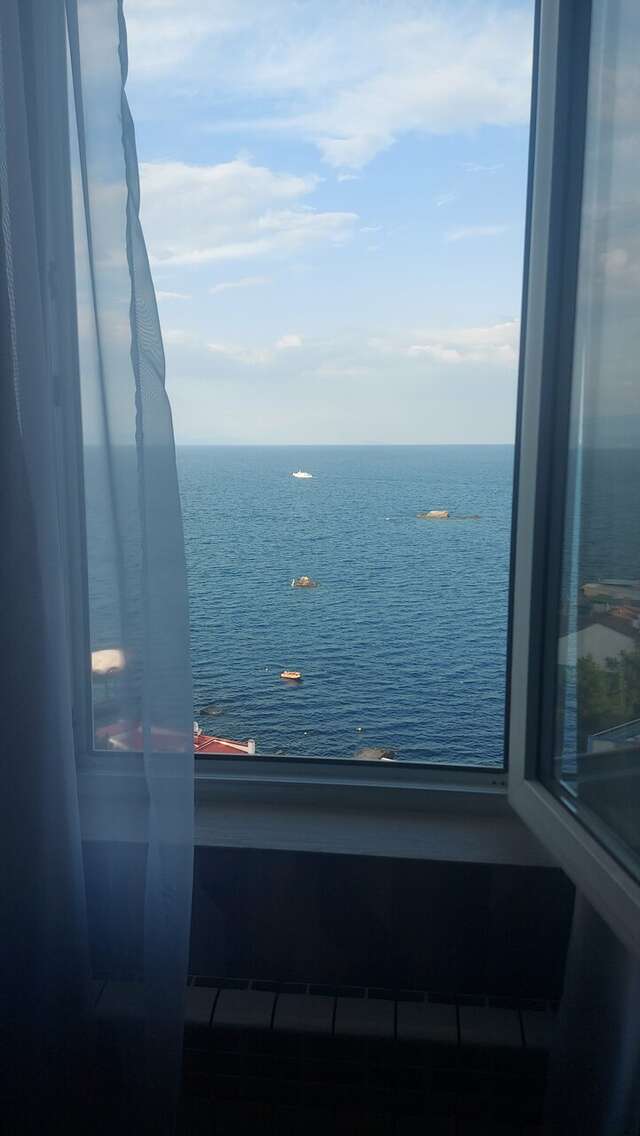 Гостиница Седьмое Небо Утес-219