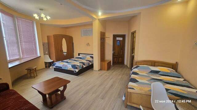 Гостиница Седьмое Небо Утес-165