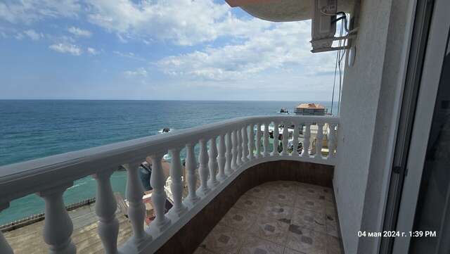 Гостиница Седьмое Небо Утес-139