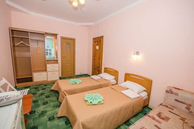 Гостиница Седьмое Небо Утес-137