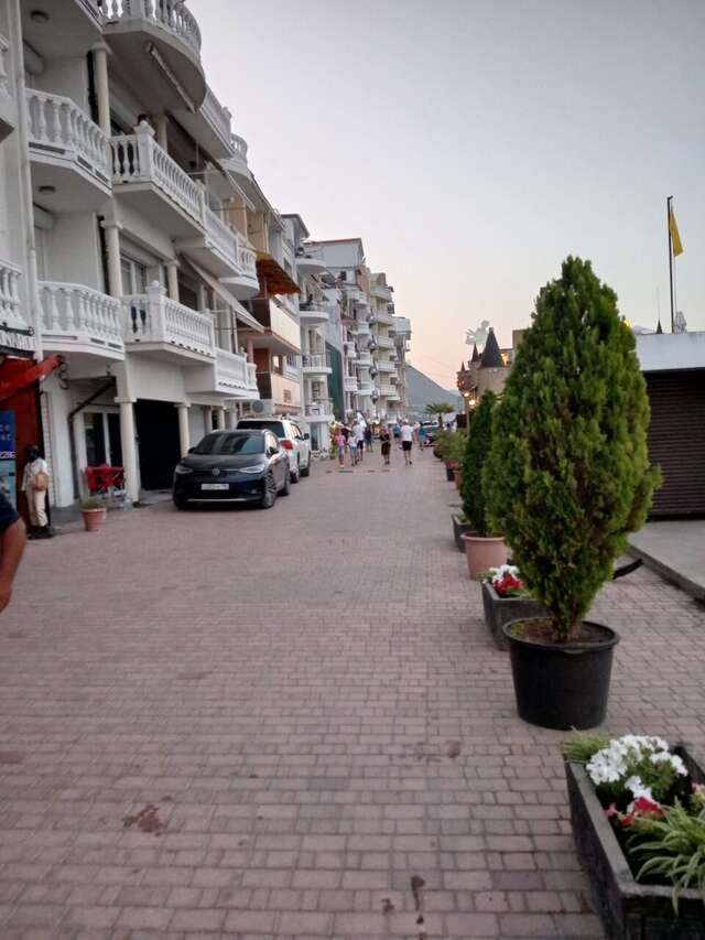 Гостиница Седьмое Небо Утес-224