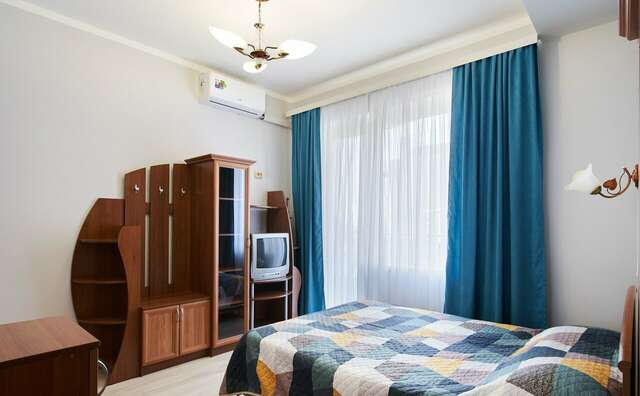 Гостиница Седьмое Небо Утес-157