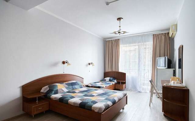 Гостиница Седьмое Небо Утес-111