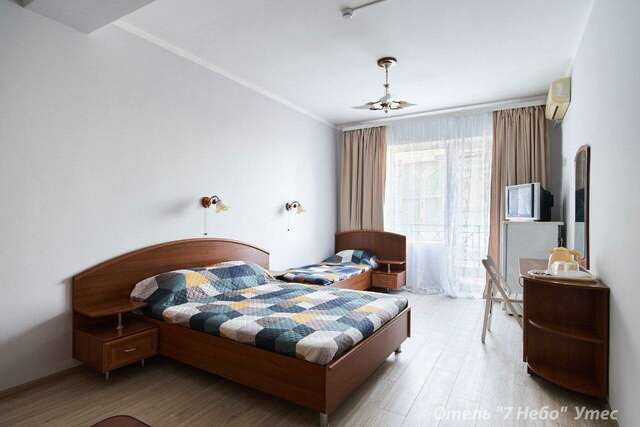 Гостиница Седьмое Небо Утес-45