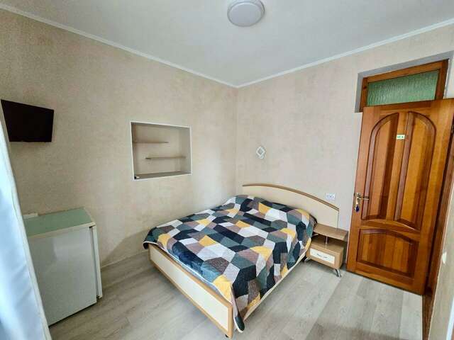 Гостиница Седьмое Небо Утес-184