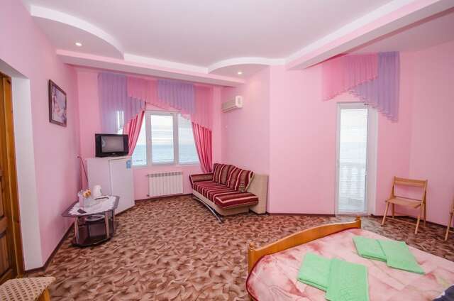 Гостиница Седьмое Небо Утес-85