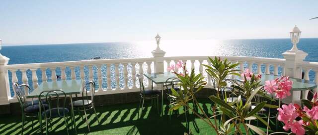 Гостиница Седьмое Небо Утес-81